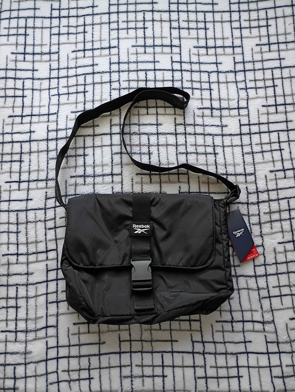 Reebok Black Crossbody Shoulder Bag NEW WITH TAGS